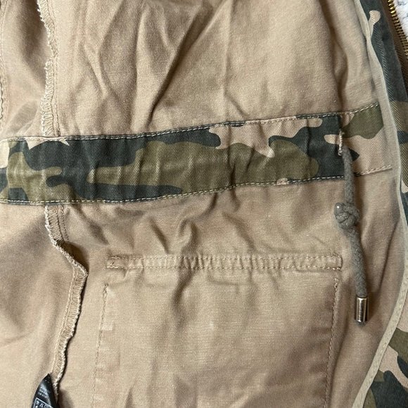 Forever 21 Jacket Womens Small Green Camo Military Outdoor Jacket Hiking Coat - Picture 10 of 15